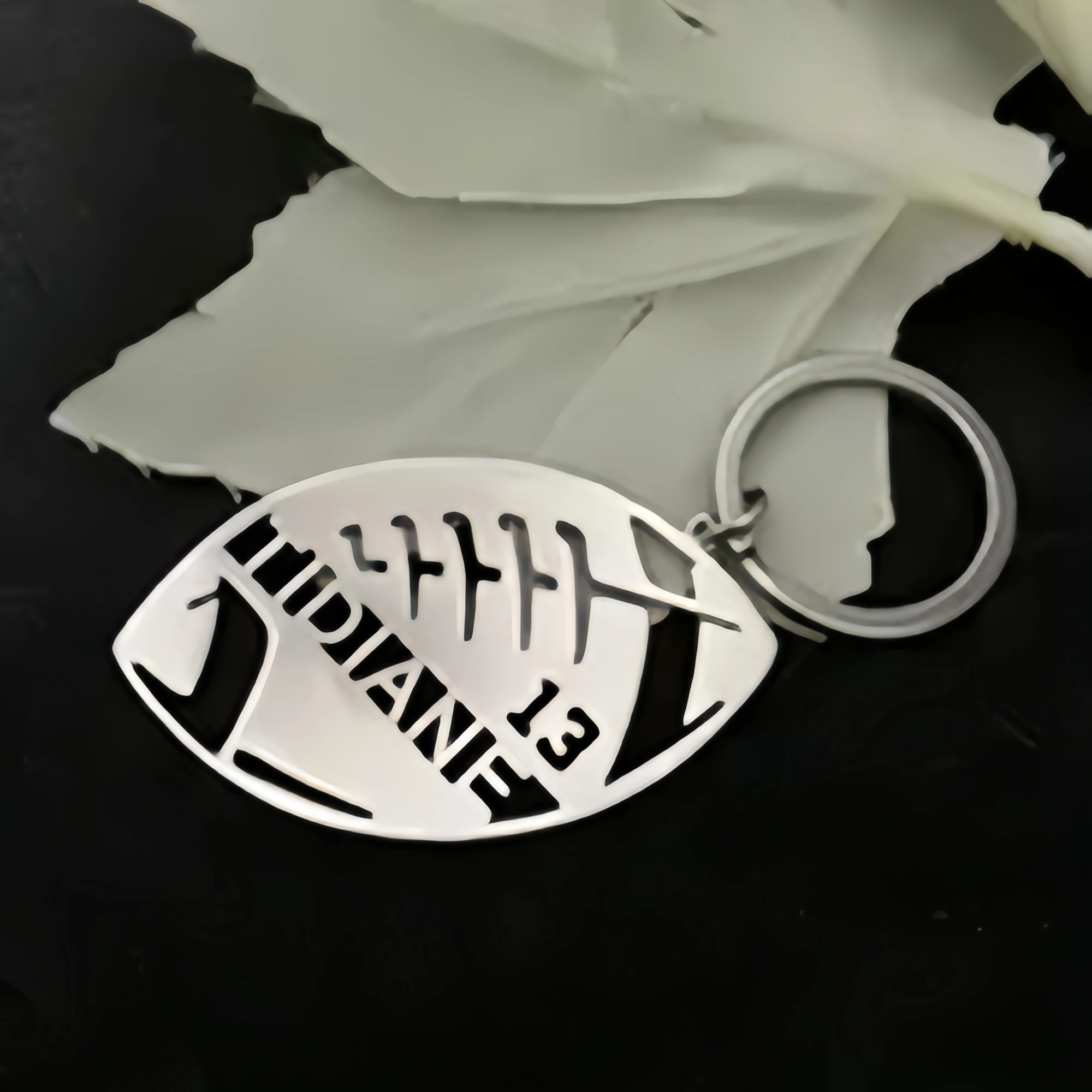 Men's Keychain Personalized Hip-Hop Punk Style Rugby Stainless Steel Keychain with Letter Number Customization, A Good Gift for