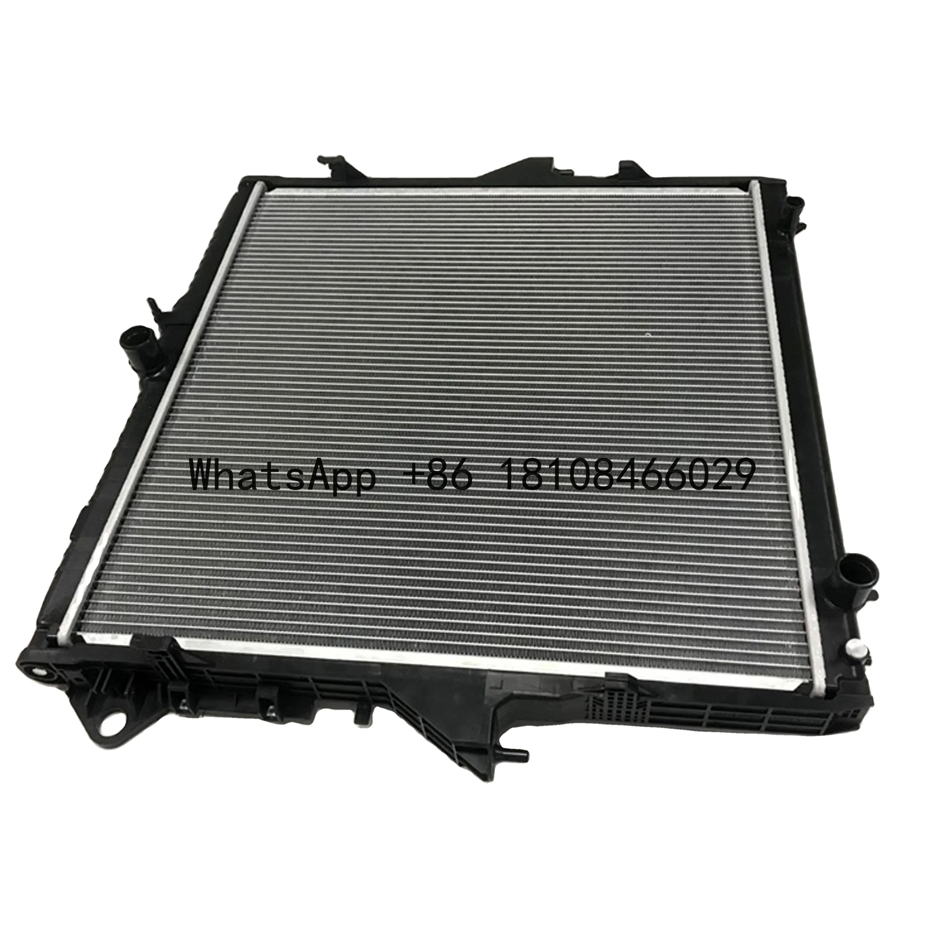 Good Performance Auto Parts AB39- 8005- AD 1726084 1730568 UK0115200C Radiator For American Cars Ranger 2.2 3.2 2012-