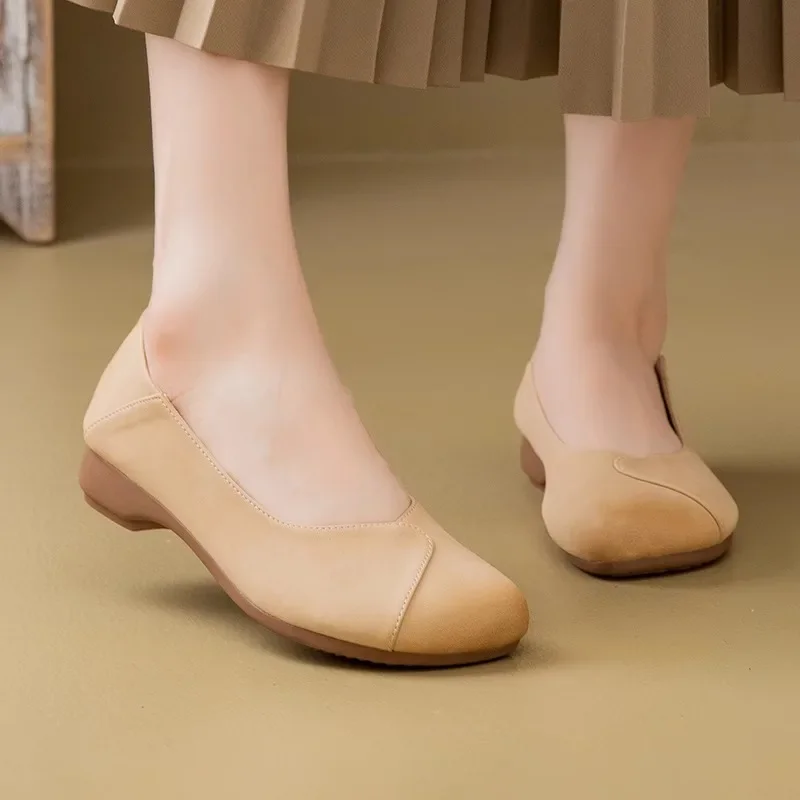 Mom's shoes Spring and Autumn genuine leather comfortable flat sole single shoe soft sole leather women's shoes