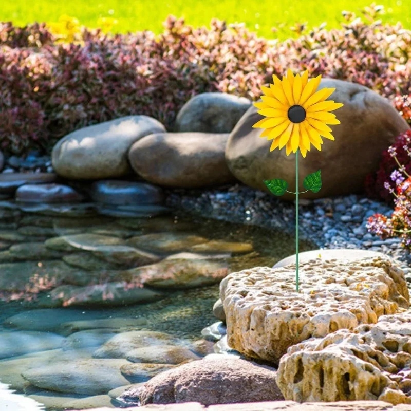 F9 Rotating Windmill Iron Yellow Sunflower Decoration Garden Decor Landscaping Outdoor Courtyard Villa Lawn Ornaments
