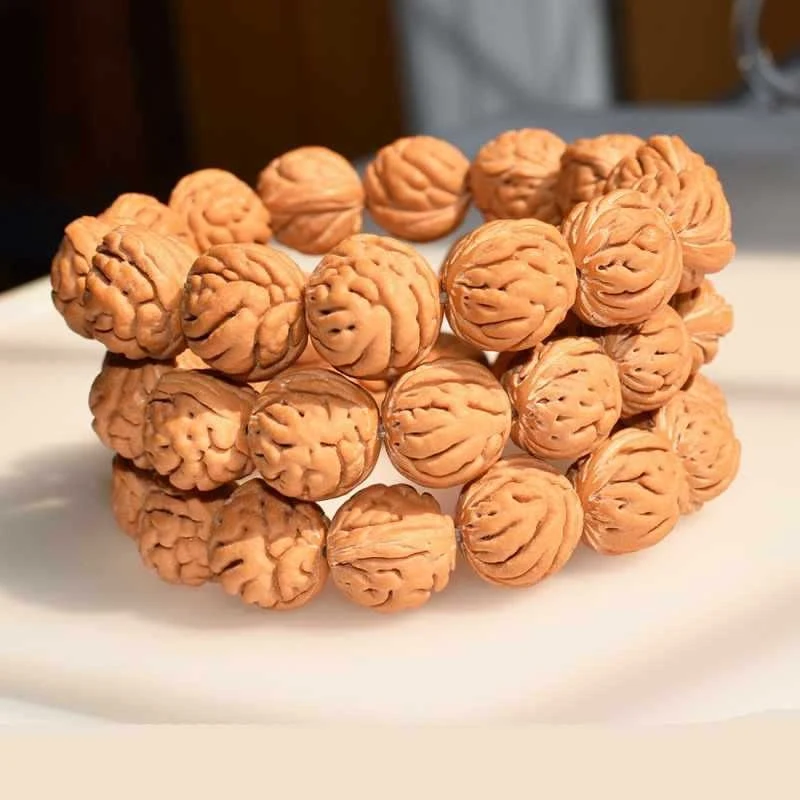Natural Qinling Pattern Small Bead Bracelet With Single Round Special Goldfish-Shaped Walnut Beads