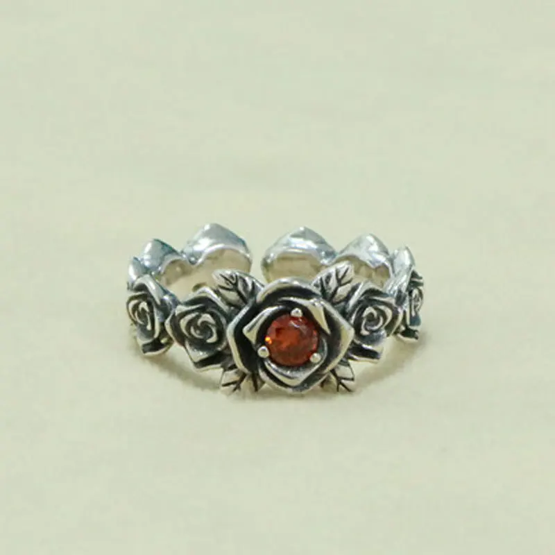 Fashion, temperament, trendy jewelry, ring finger, personality, pure silver, thorny rose, red diamond ring, couple ring for men