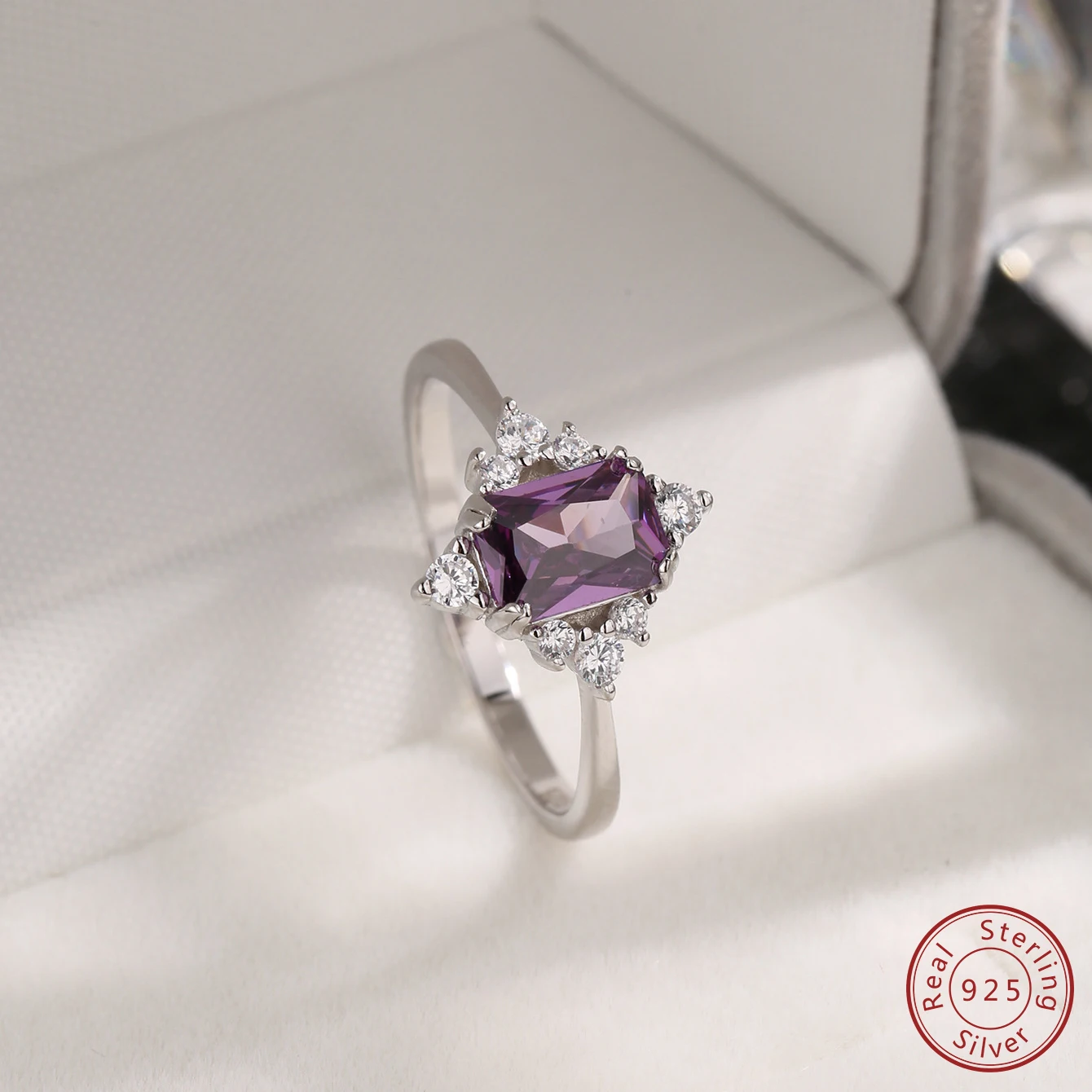 2024 Fashion New Europe and America 100% 925 Sterling Silver Amethyst and Zircon Ring Versatile High Quality Ring for Women