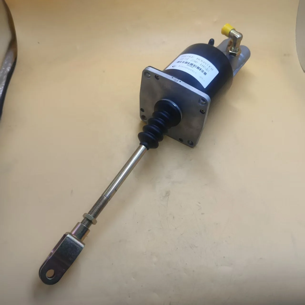 Truck Spare Parts Clutch Cylinder Pump 1608Z56-001 Chinese Truck Clutch Pump