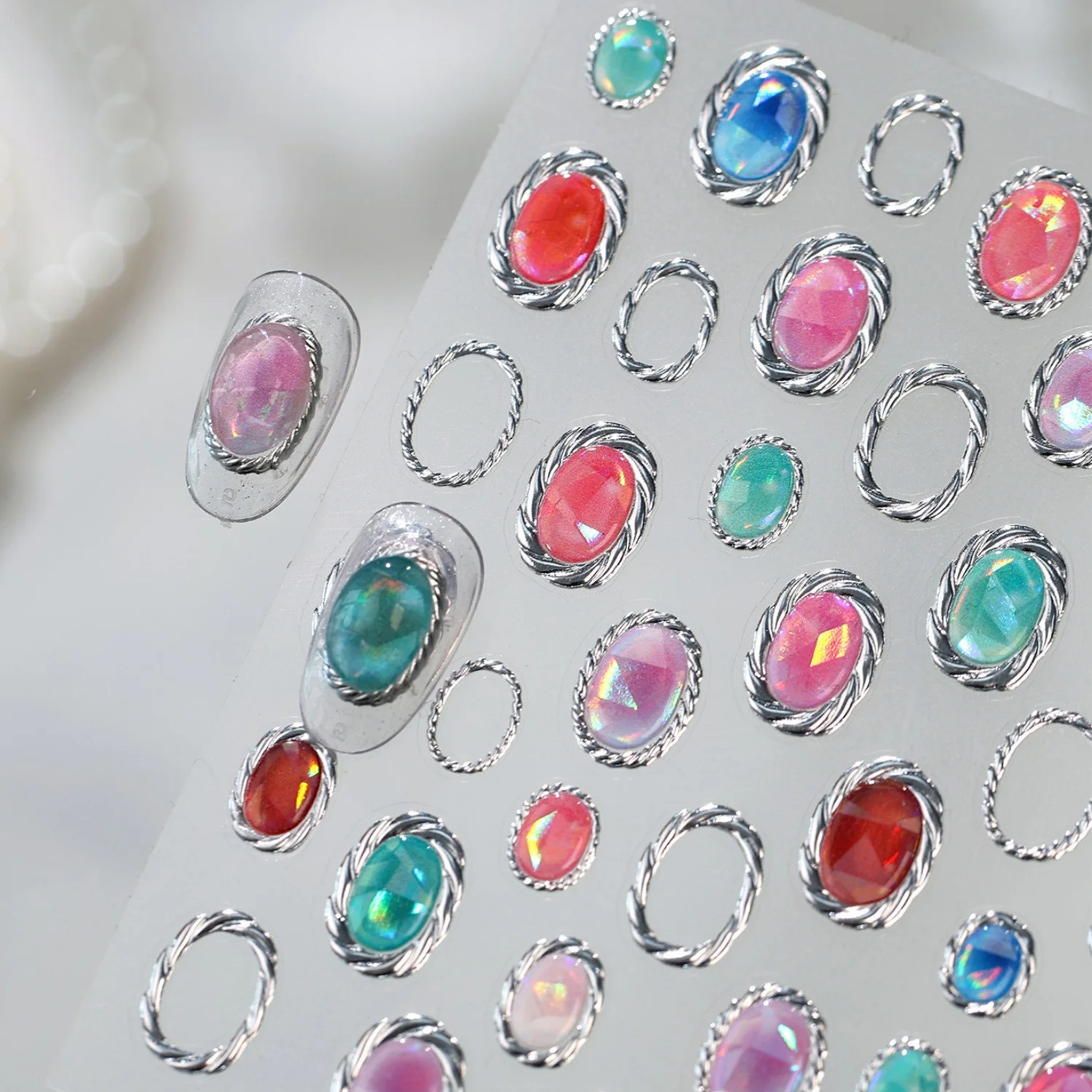 Retro Royal Palace 5D Nail Art Stickers Oval Imitation Cat Eye Jewelry Gem Hollow Metal Ring Frame Self‑Adhesive Nail Decals