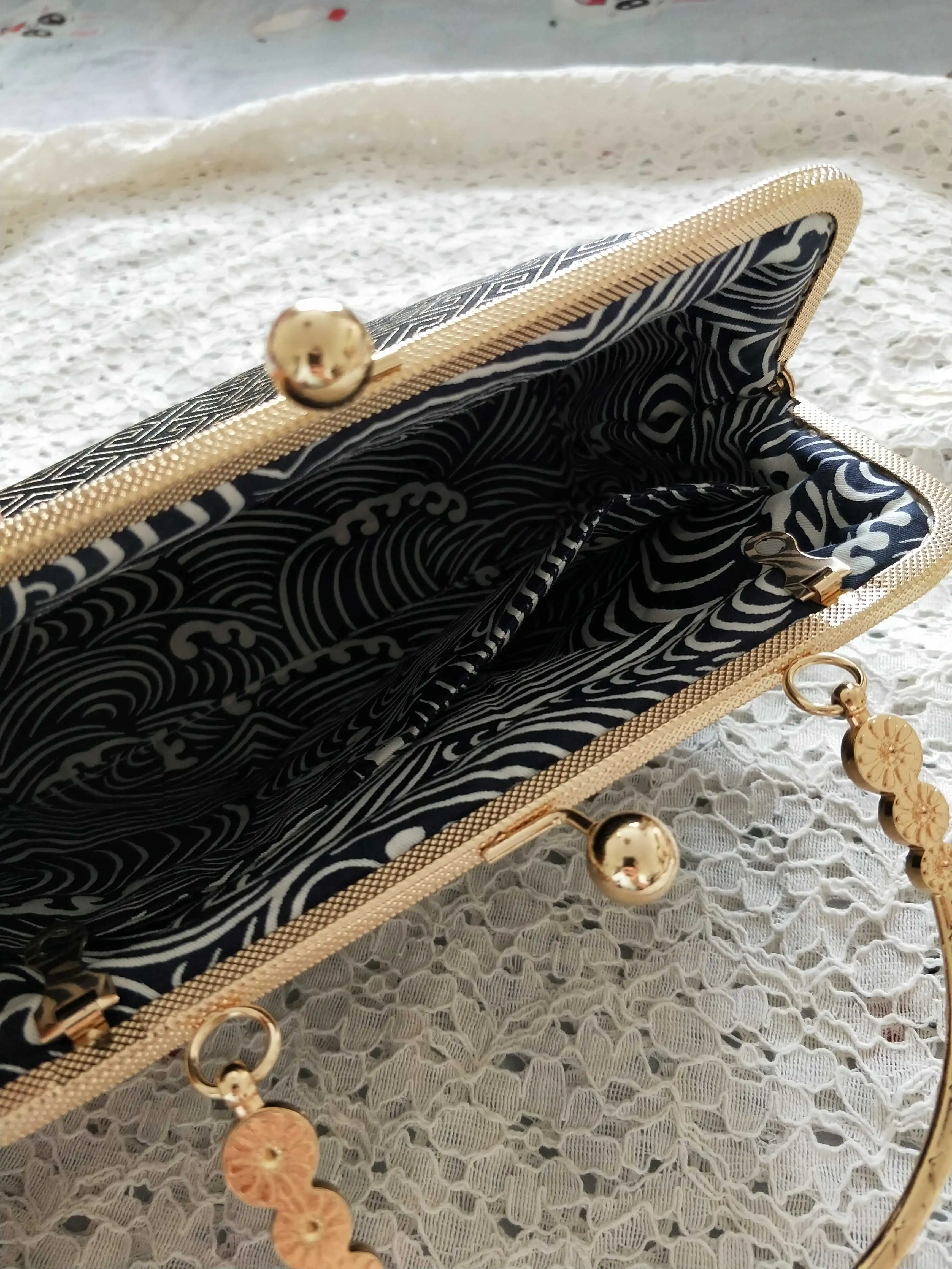 Lost in Vintage Bridal Clutch Purse Made From Mermaid Feathers Brocade Fabric Gold Frame Pearl Kiss Lock Clasp Formal Party