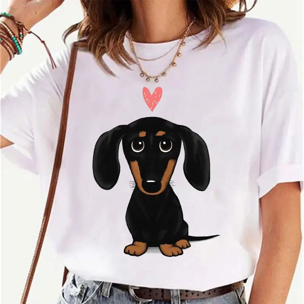 Nero e marrone chiaro bassotto con cuore retrò Y2K divertente t-shirt femminile estate simpatico cartone animato cane Wiener moda tee top casual top