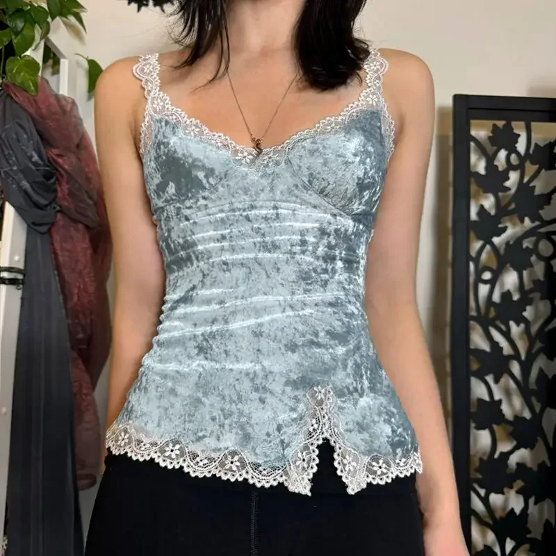 Bright and Eye-catching Lace Spliced Tank Top for Women's Casual Wear