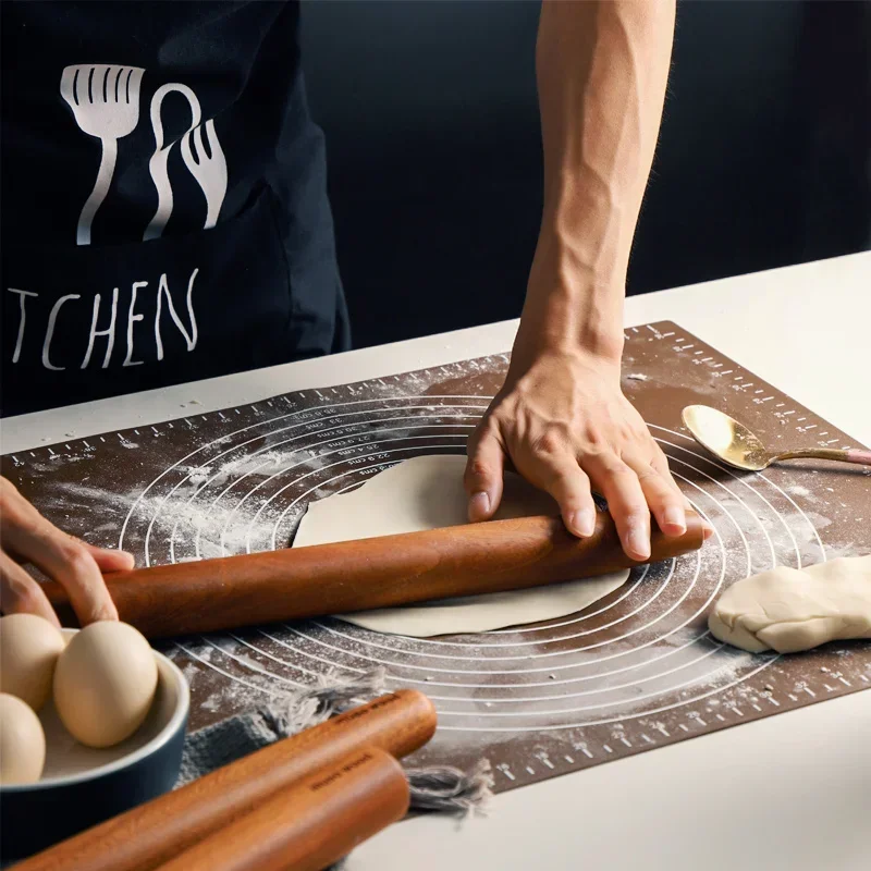 دبوس لف فرنسي من الخشب الموسو للخبز ، بكرة مدببة للفندان ، قشرة فطيرة ، بسكويت ، معجنات ، خشب ، 40 شو