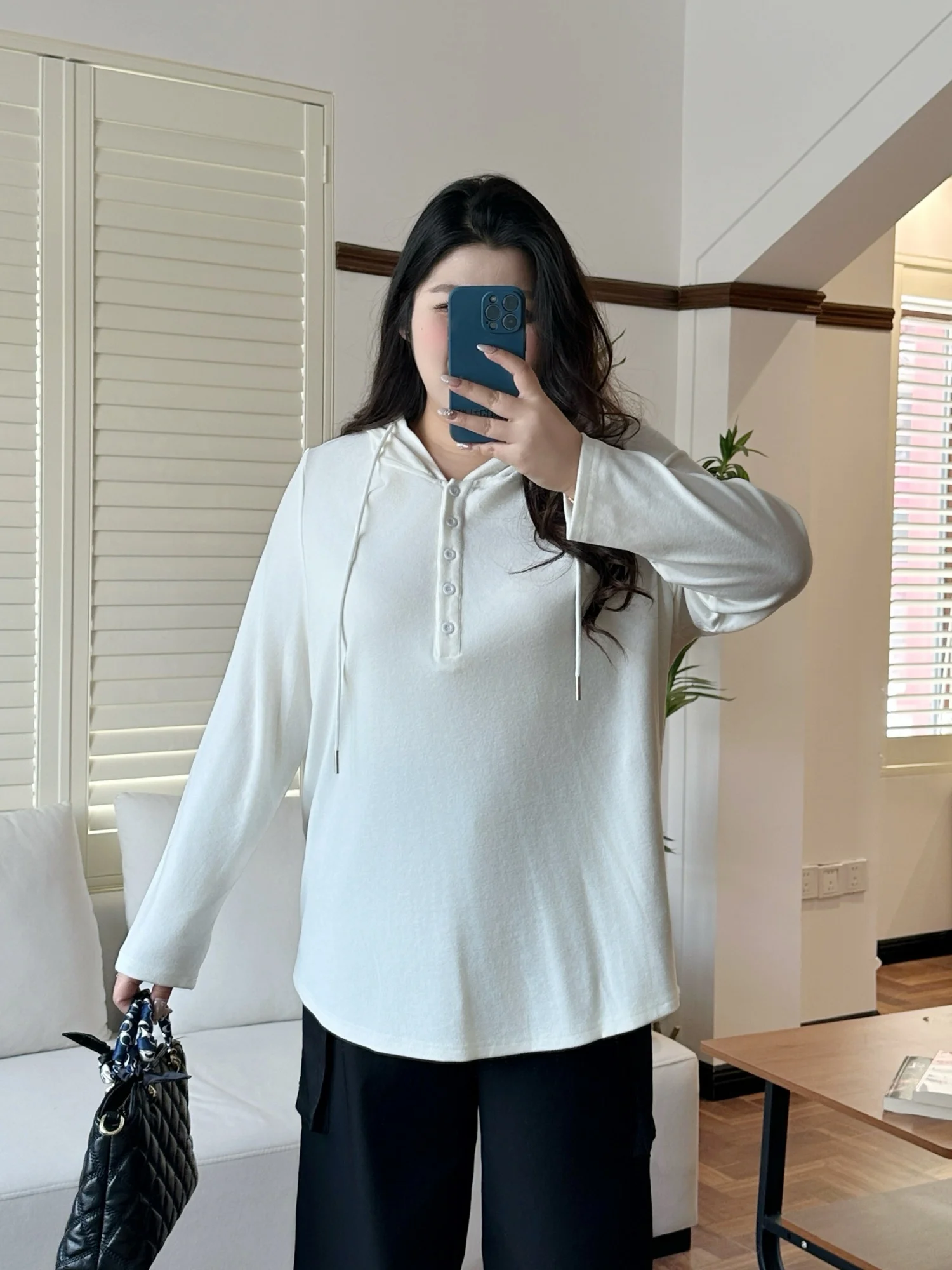 

Свободная трикотажная футболка-худи с длинным рукавом для полных женщин: весенний повседневный стиль, универсальный базовый слой