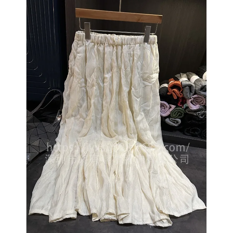 Miyake Mezza gonna a pieghe 2025 Elegante gonna a metà corpo a pieghe tinta unita Autunno Nuovo pendolare Semplice Jupe medio lungo