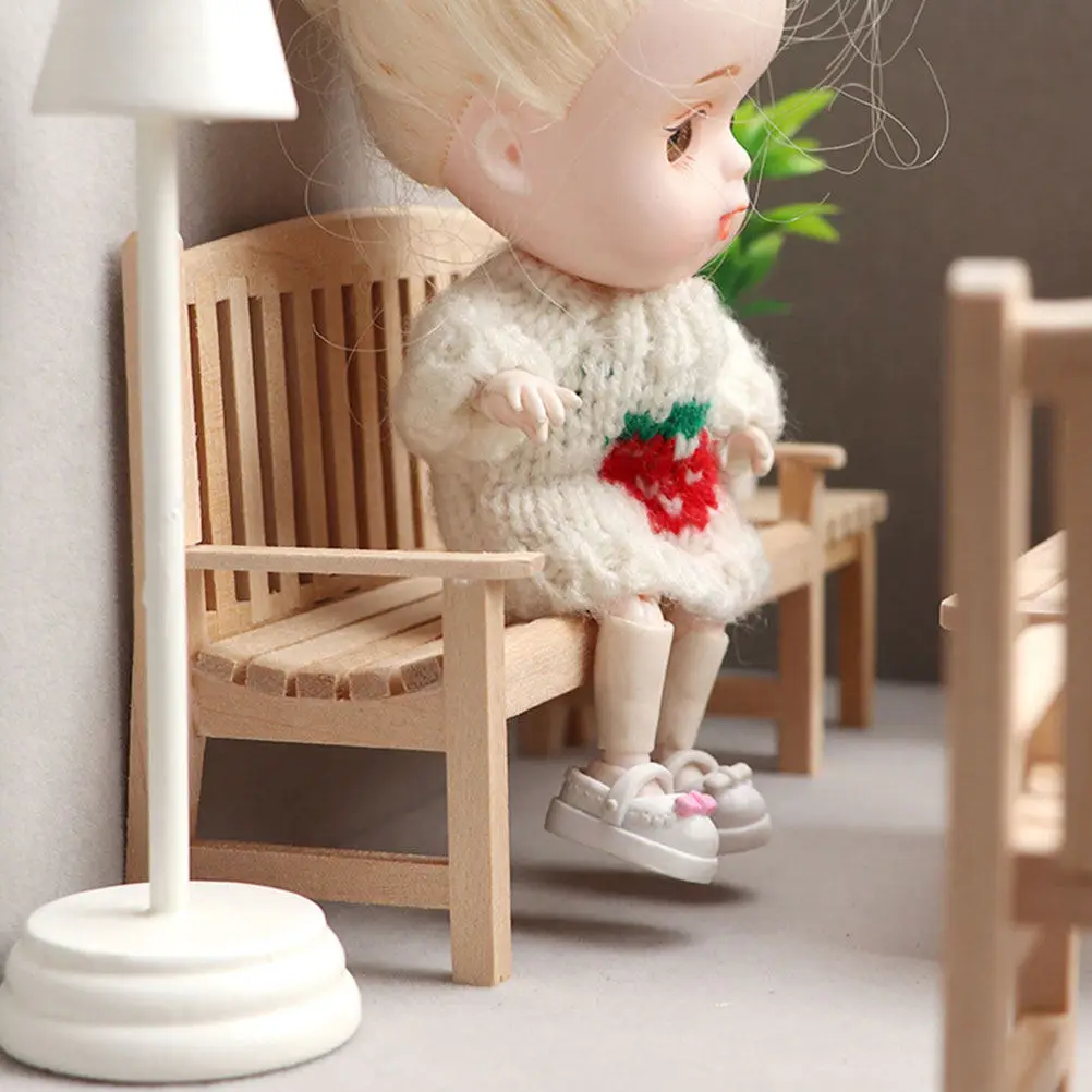 

4Pcs Mini Wooden Garden Bench Realistic Design Miniature House Furniture Decoration Micro Landscape Tiny Chair Decor DIY Small