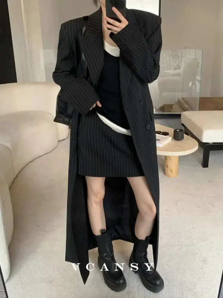 BJTZ herfst en winter hoogwaardig verticaal gestreept windjack met dubbele rij knopen in de taille, zwart slim fit damesjack