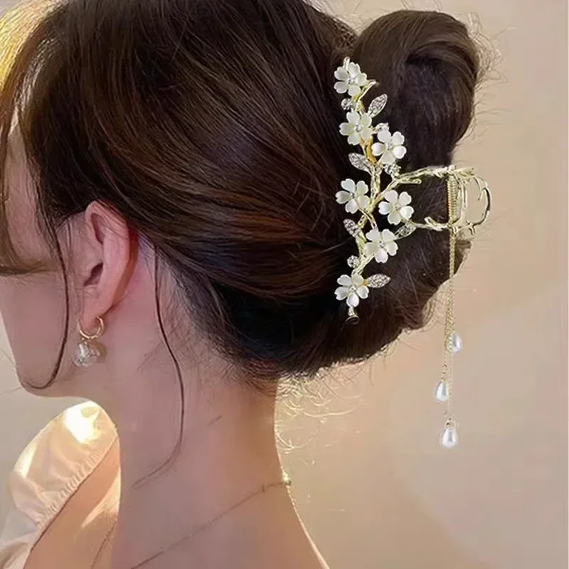 Pearl Flower Tassel Hair Claw for Women Cute Sweet Hair Clip Girls Fashion Elegance Headdress Korean Exquisite Hair Accessoires