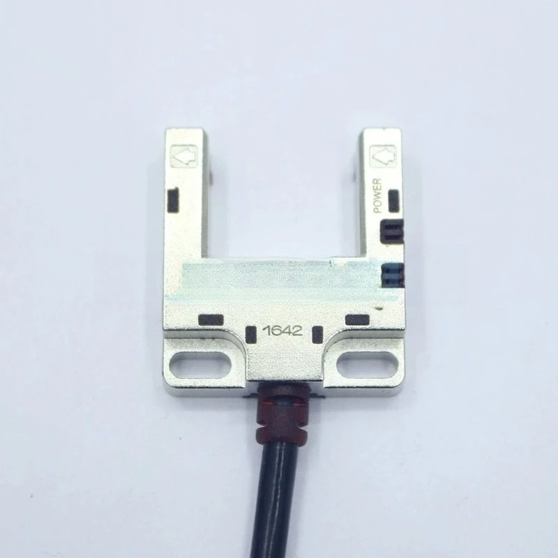 SU18-NP Slot Type P… - image