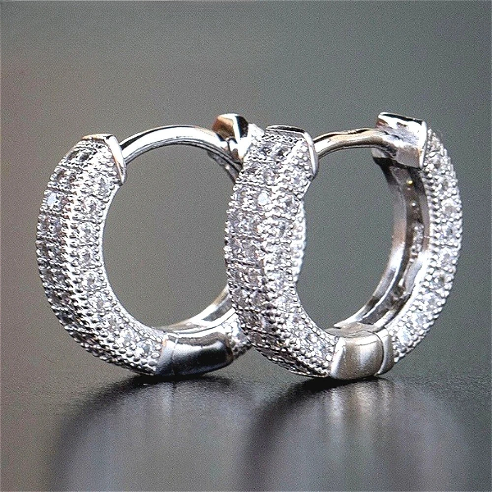 925 sterling silver drop earrings for women, a niche design featuring full diamonds and zirconia.