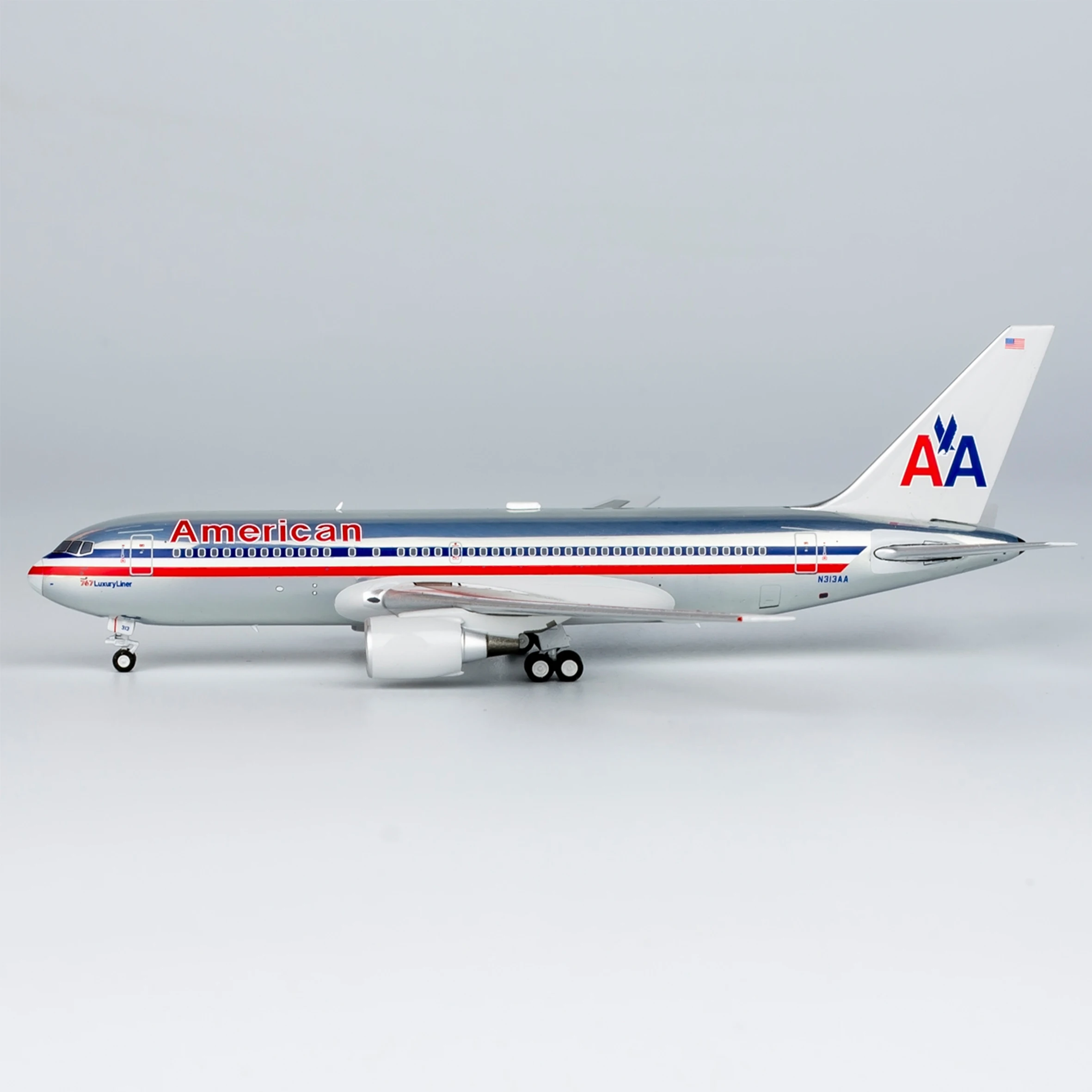 NG 16001 1/400 American B767-200 aircraft model N313AA old version paint Alloy Collection Model