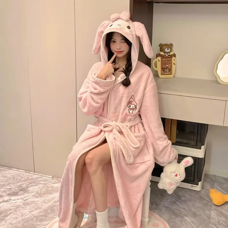 Sanrio Series Nightgown Melody Kuromi Cinnamoroll Cartoon Patterns Coral Fleece Autumn And Winter Style Bathrobe Lovers Pajamas