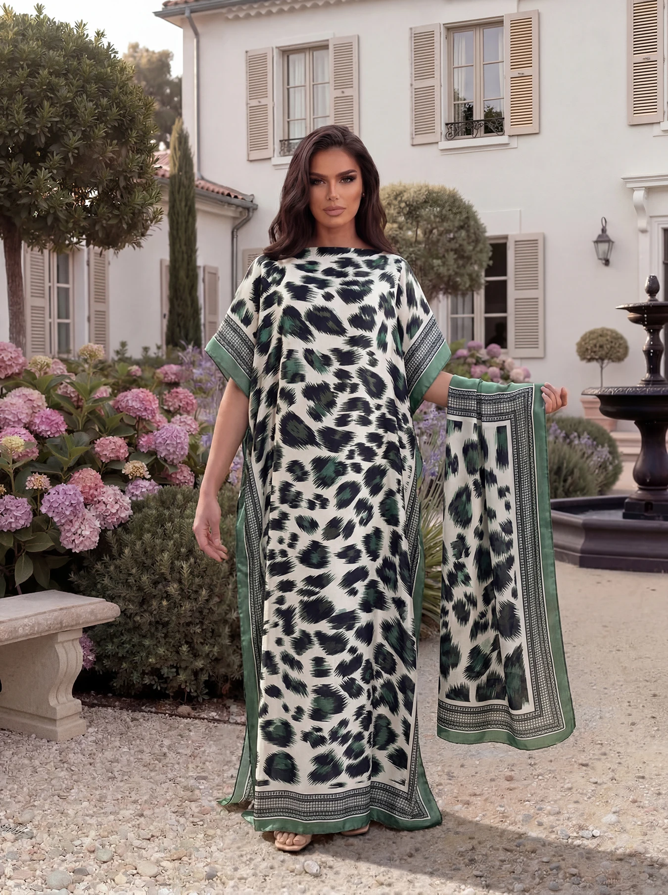 Leopard Print Ethnic Border Satin Abaya Scarf Set, Loose Batwing Maxi Kaftan For Muslim Women Summer Beach Vacation Wear view 3
