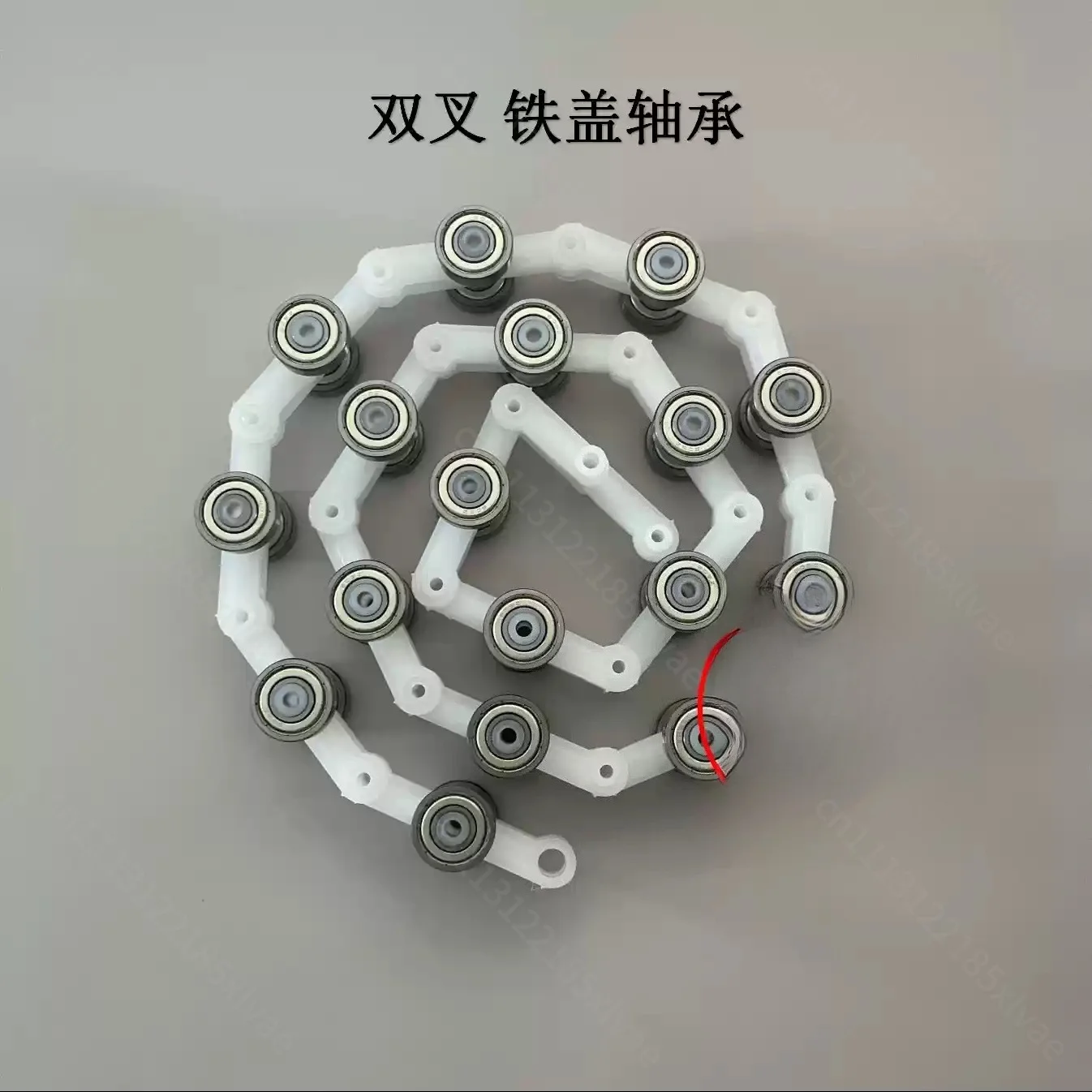 Escalator handrail with slewing chain 17 SDS curved chain single and double fork slewing chain