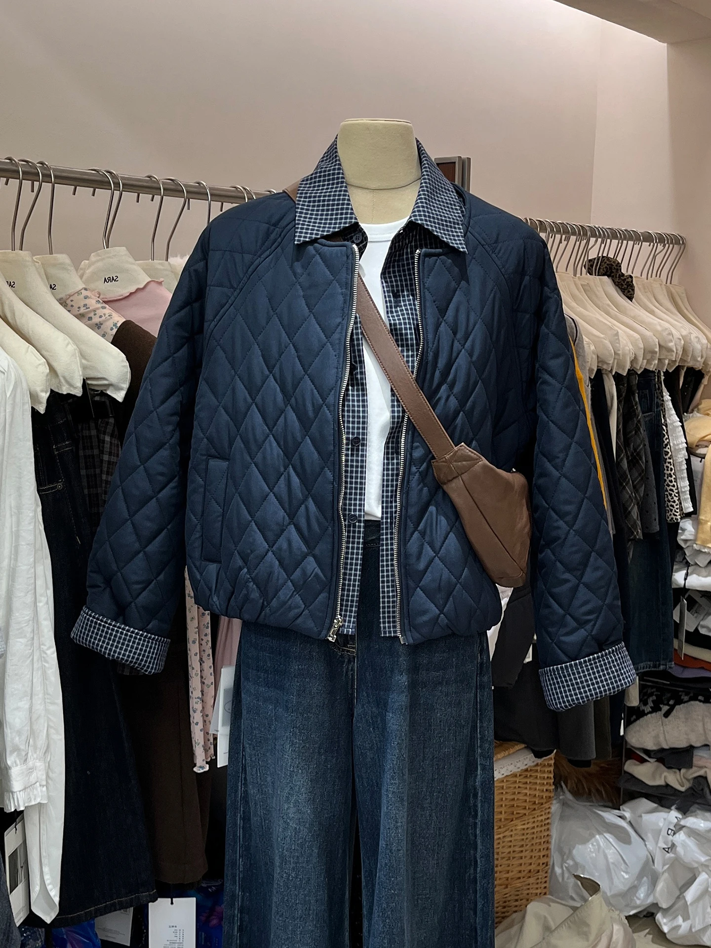 

Модная хлопковая куртка с воротником, пэчворк, ромбовидный узор, осень-зима, винтажный стиль, свободный крой, на молнии, для женщин...