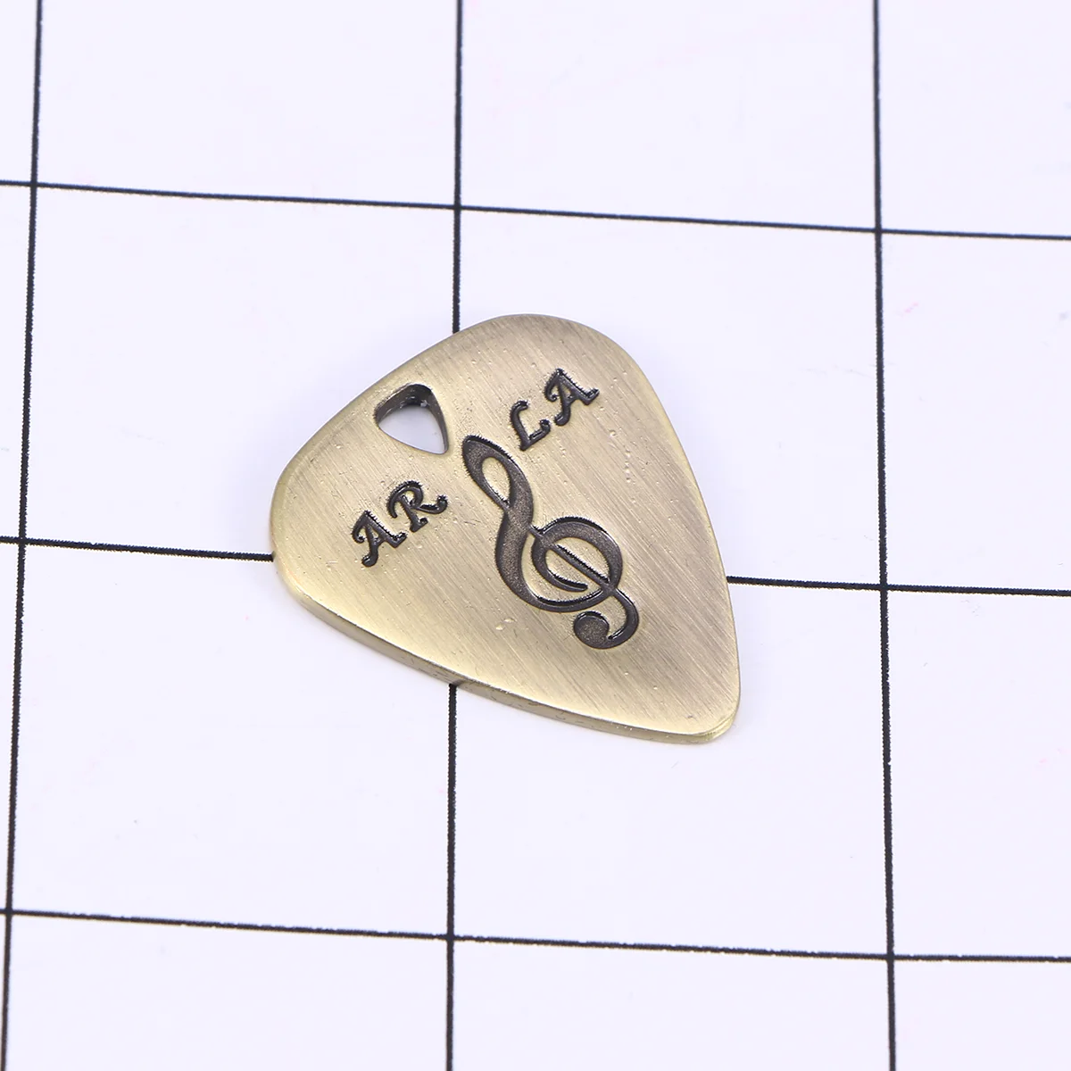 

1pc Metal Guitar Pick Personalized Guitar Paddle Bar for Guitar Bass Pendants DIY Gifts (Bronze)