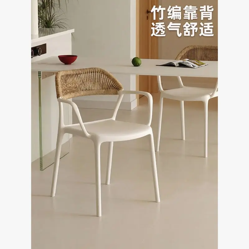 Foldable Plastic Rattan Dining Chair Outdoor Patio Sunproof Stackable Space Saving Woven Chair for Balcony Garden Cafe