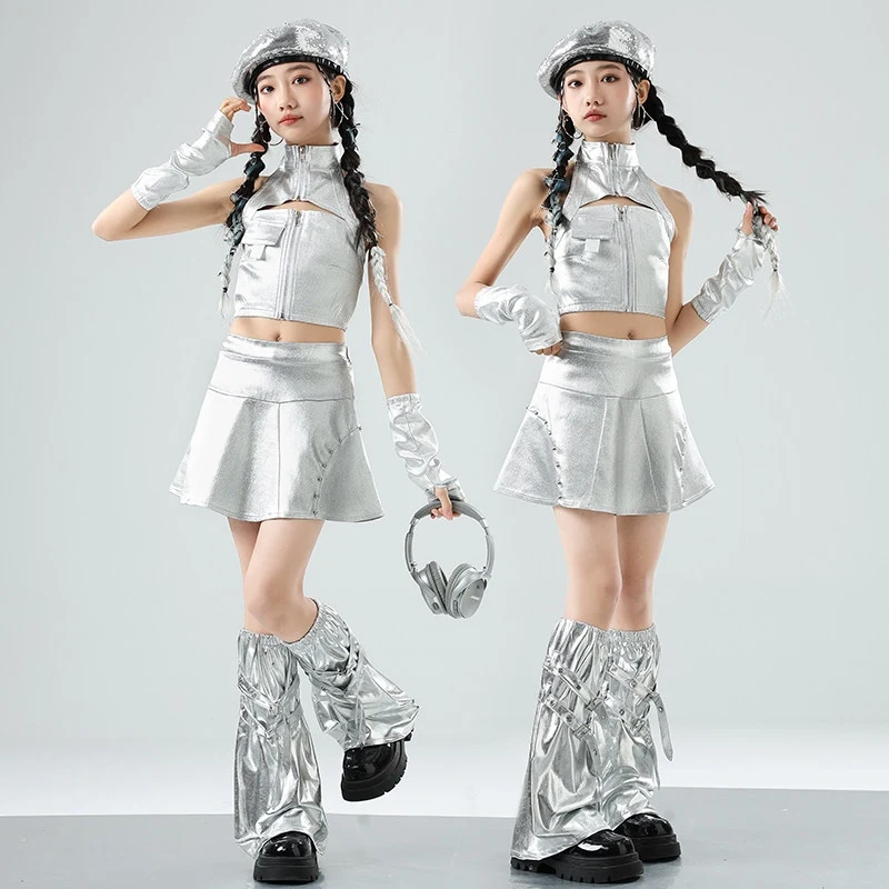 

2026 Kids Girls Kpop Clothing Silver Jazz Dance Costume Navel Tops Skirt Cheerleading Dance Performance Suit Stage Outfit L18316