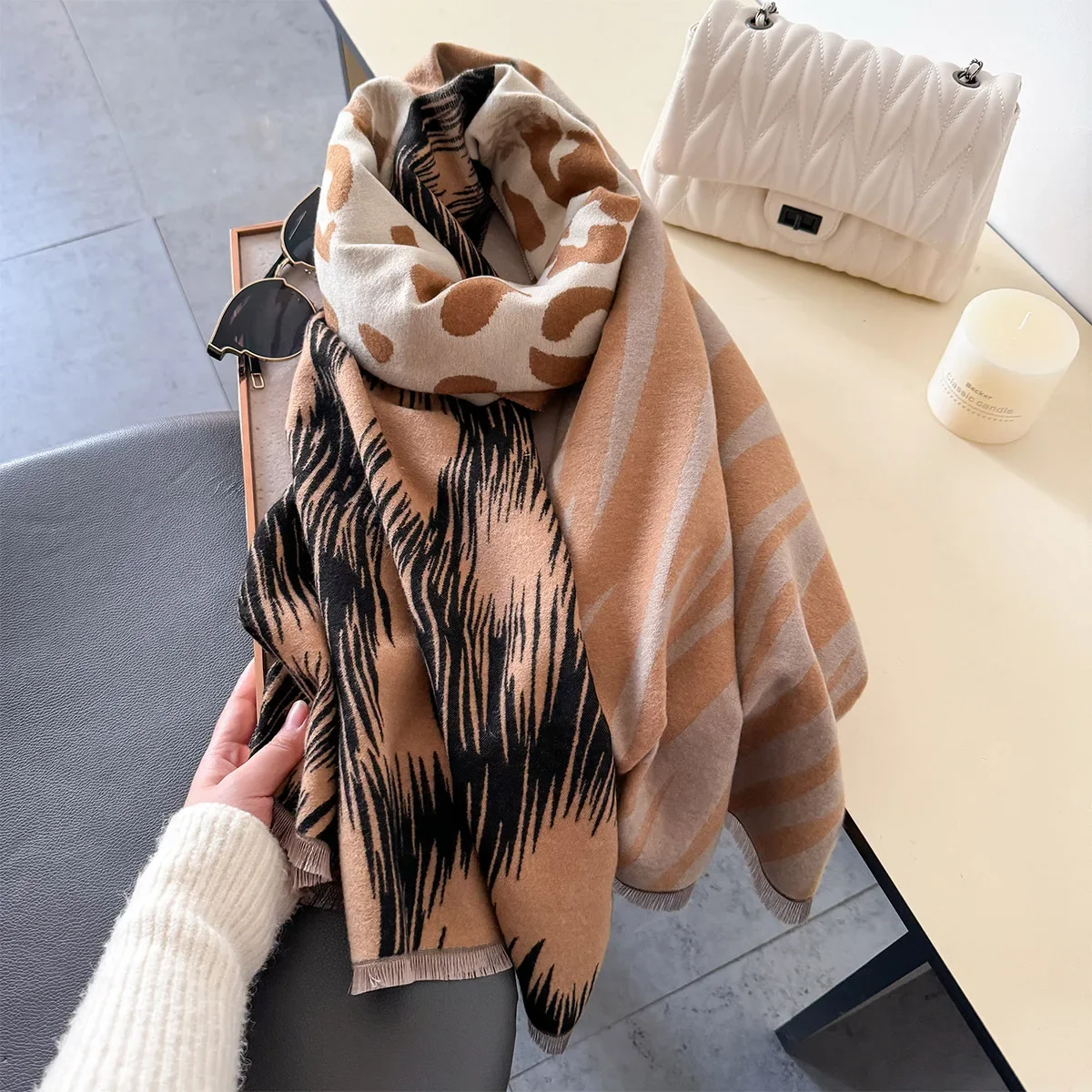 Luxury Brand Leopard Print Women Winter Scarf Cashemere Pashmina Shawls Lady Wraps Thick Warm Blanket Stole Poncho Echarpe