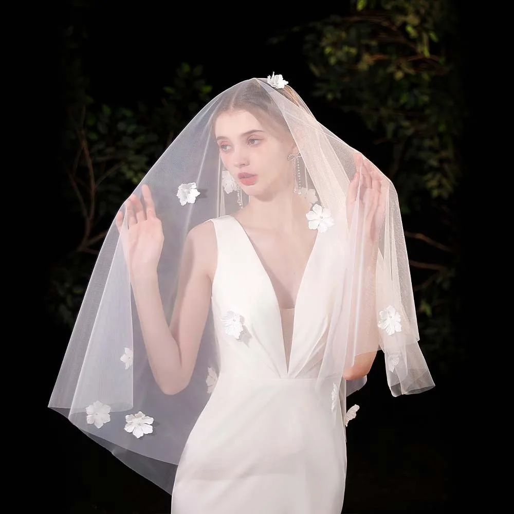 

Beautiful Long Wedding Veil Embroidery Romantic Bride's Wedding Headgear Handmade Soft Bridal Headdress Gifts