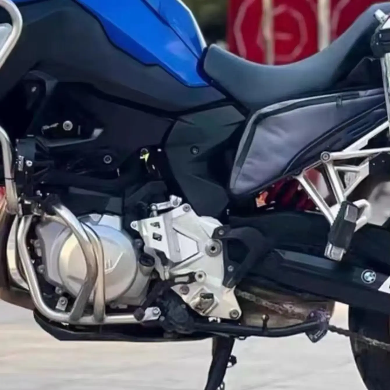 Motorcycle True Carbon Fiber Heel Guard Plates, Compatible with FOR BMW F750GS F850GS ADV 2019‑2024, Foot Rest Mod Accessories