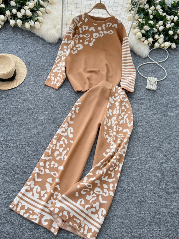 

Leopard Print Jacquard Knitted Two-piece Sets Women Thick Autumn Winter Loose Sweater Top Straight Pants Suits Female Outfits