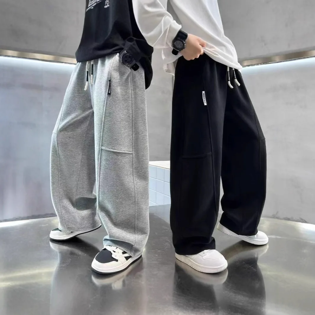 2026 Neue Frühlings-Freizeithose für Kinder, Schwarze Jogginghose mit Elastischem Bund und Geradem Bein für Jungen, Lockere Hose mit Taschen