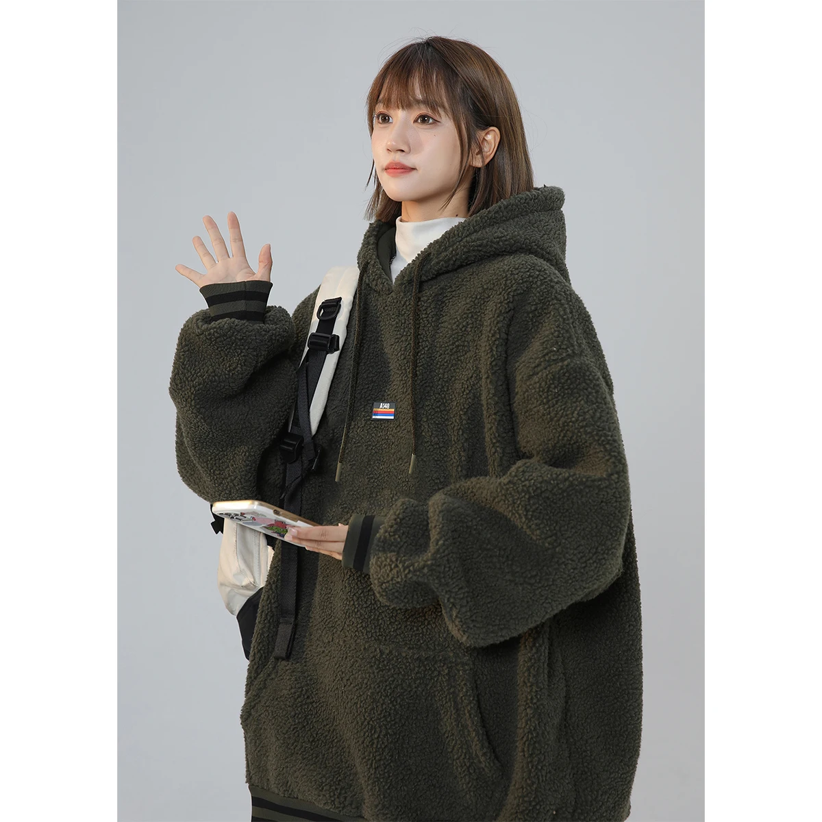 

Мужская зимняя утепленная куртка из овечьей шерсти с капюшоном, однотонная, на хлопковой подкладке, молодежная, повседневная, на молнии