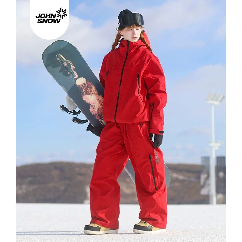 

Новый профессиональный лыжный костюм John Snow 2026 для женщин и мужчин: полностью проклеенные швы, свободный крой, водонепроницаемый, ветрозащитный.