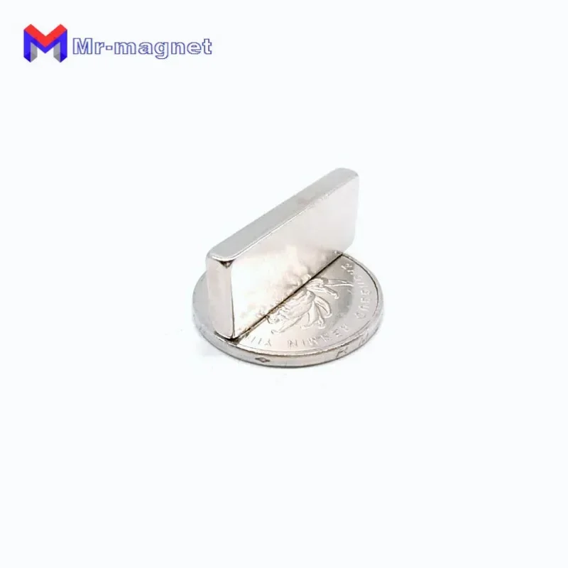 Ímãs fortes de neodímio de terras raras, 50 peças 30x10x4mm, ímãs resistentes, força de tração poderosa para geladeira, garagem, cozinha, diy