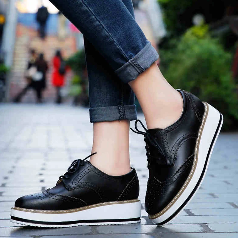 Genuine Leather Shoes Women Flats Oxford Lace Up Striped Platform White Black Fashion Vintage Platform Brogue Shoes Woman