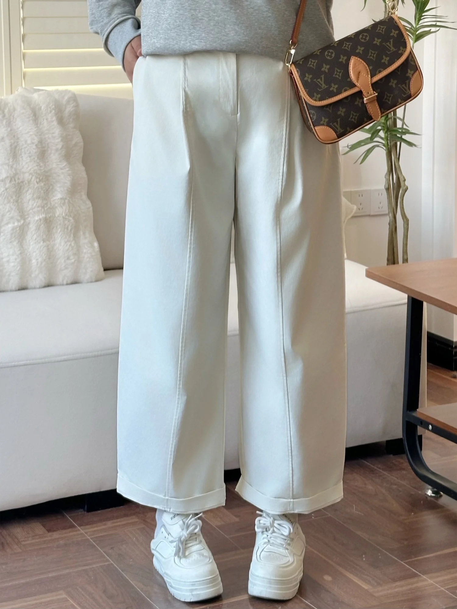 

Брюки прямого кроя с высокой талией для полных женщин, весенняя коллекция, для фигуры типа «груша», повседневные брюки с отворотами