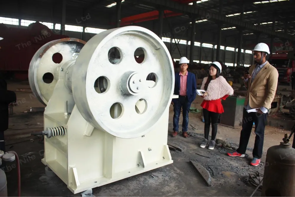 Схема щелевой дробилки Pe1200X1500 в Индии