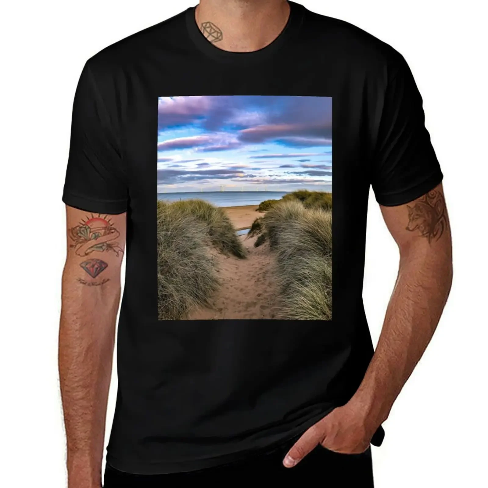 

Aberdeen Beach Dunes – Coastal Path to the North Sea T-Shirt T-shirts oversize anime clothes Louboutins plain black t shirts men
