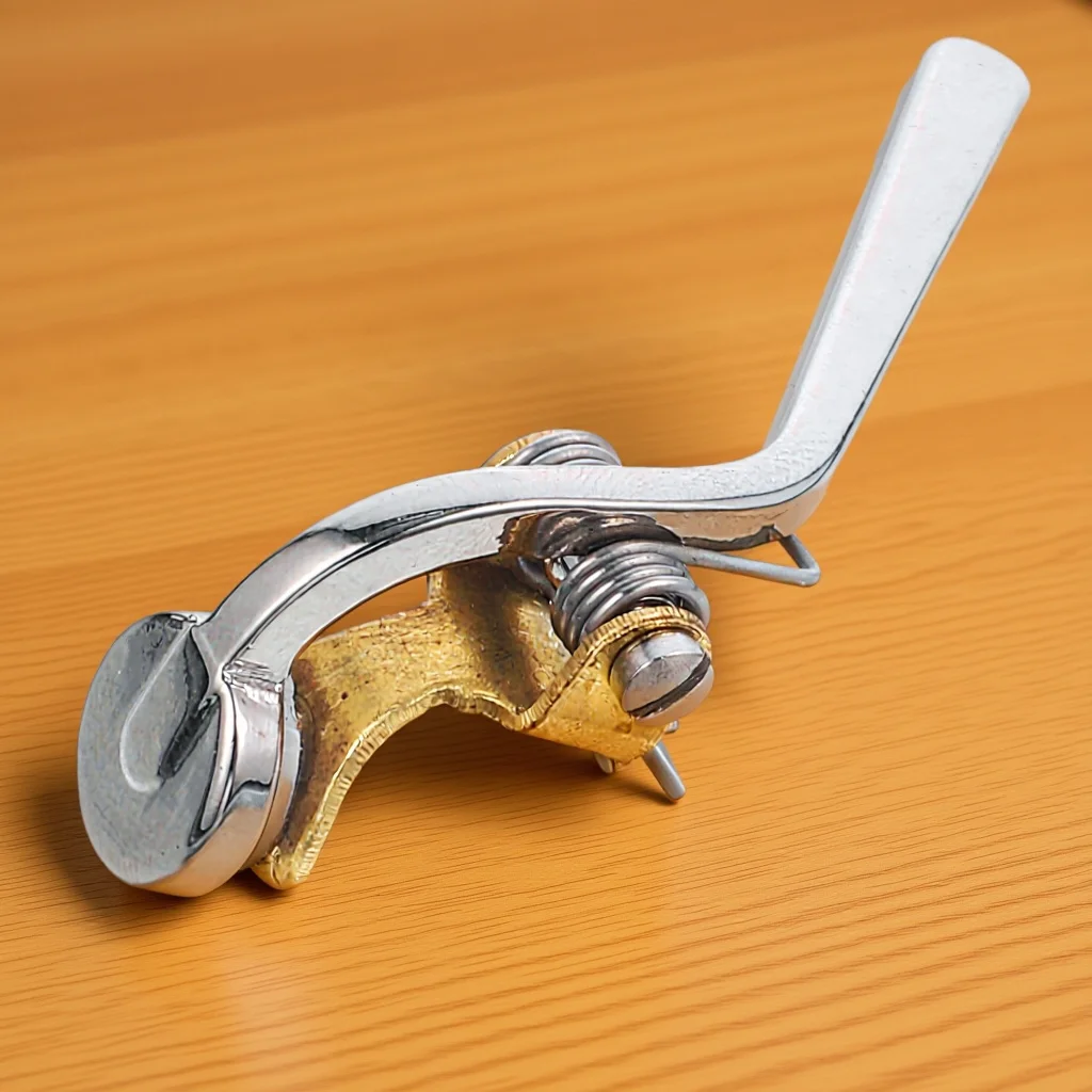 

1Pcs Professional Trombone Watergate Key Bond Lightweight Portable Substitute Old Products Silver Trombone Draining Bond