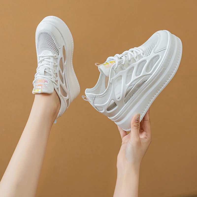 Sepatu wanita musim panas hak Chunky Sneakers Platform kasual jaring udara kulit asli bersirkulasi udara jala udara 9cm