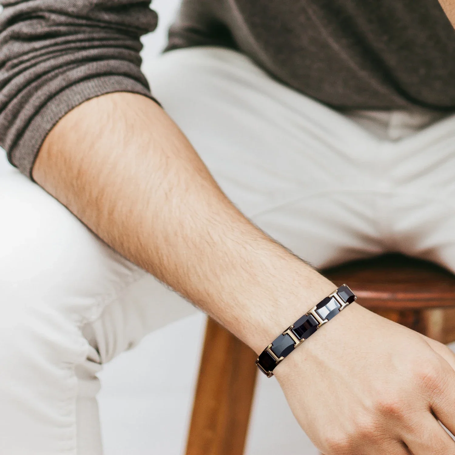 ARADOO Ceramic Titanium Steel Bracelet Magnetic Therapy Hematite Link Bracelets