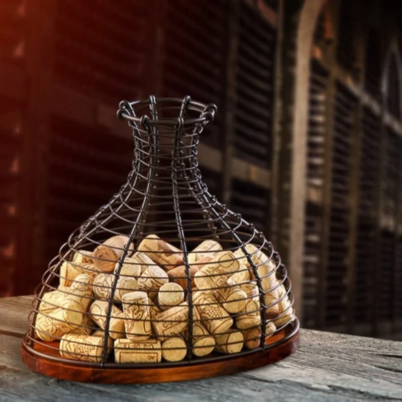 Durable Solid wood red wine plug storage basket Wrought iron European commercial hotel wine oak plug collection basket