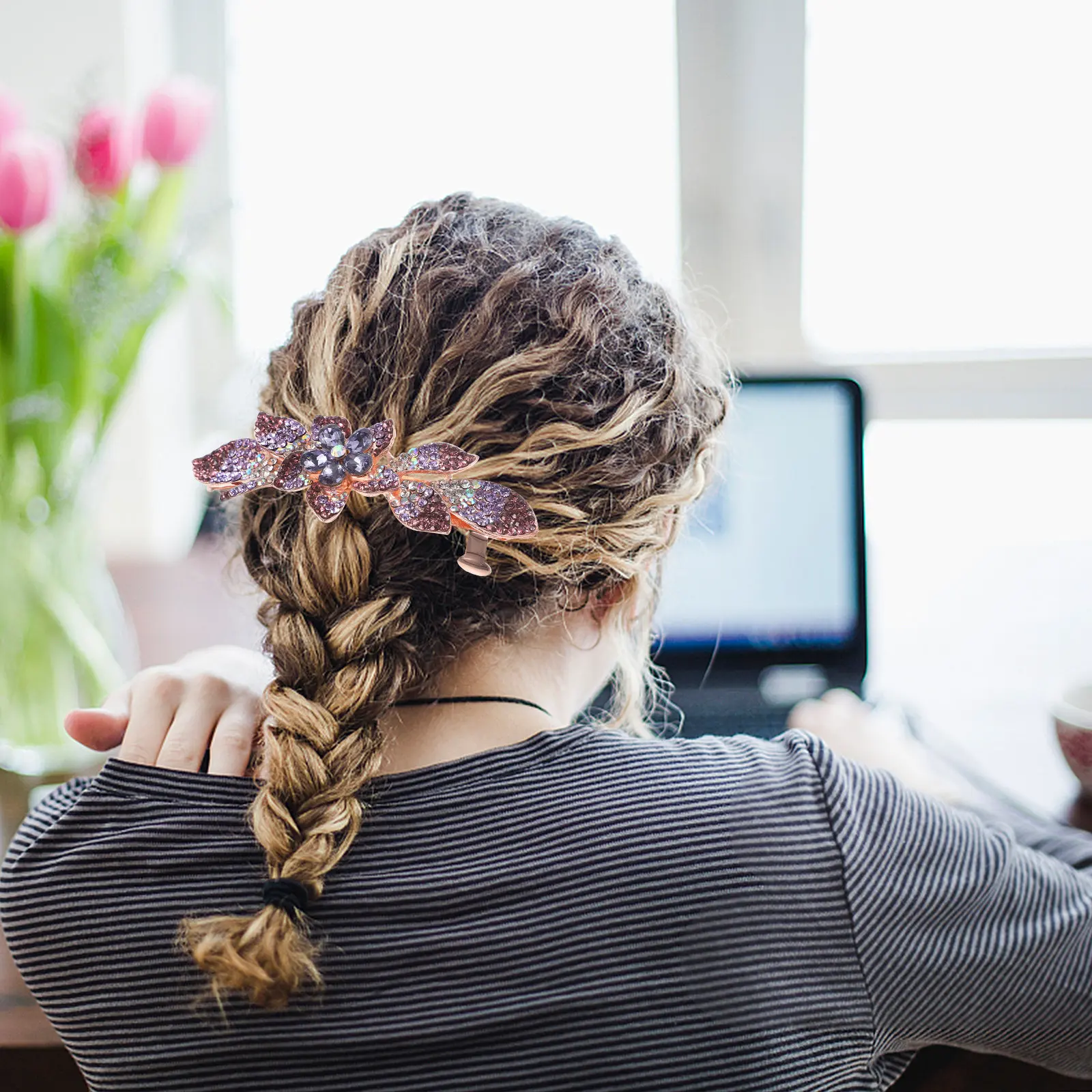 

Rhinestones Hair Clip for Women High Quality Metal Barrette with Fine Craftsmanship Elegant Hair Accessory for Wedding Party