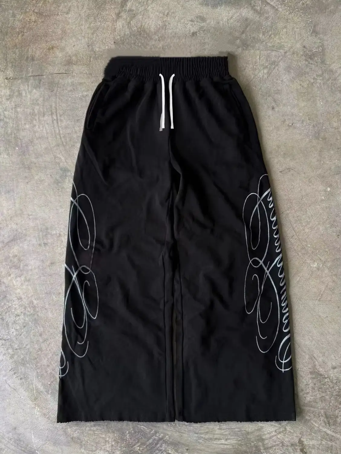 2026 Autumn Men WomenNew Trendy White Loose Wide Leg Sweatpants Abstract Curve Print Elastic Waist Casual Hip Hop Dance Jogger