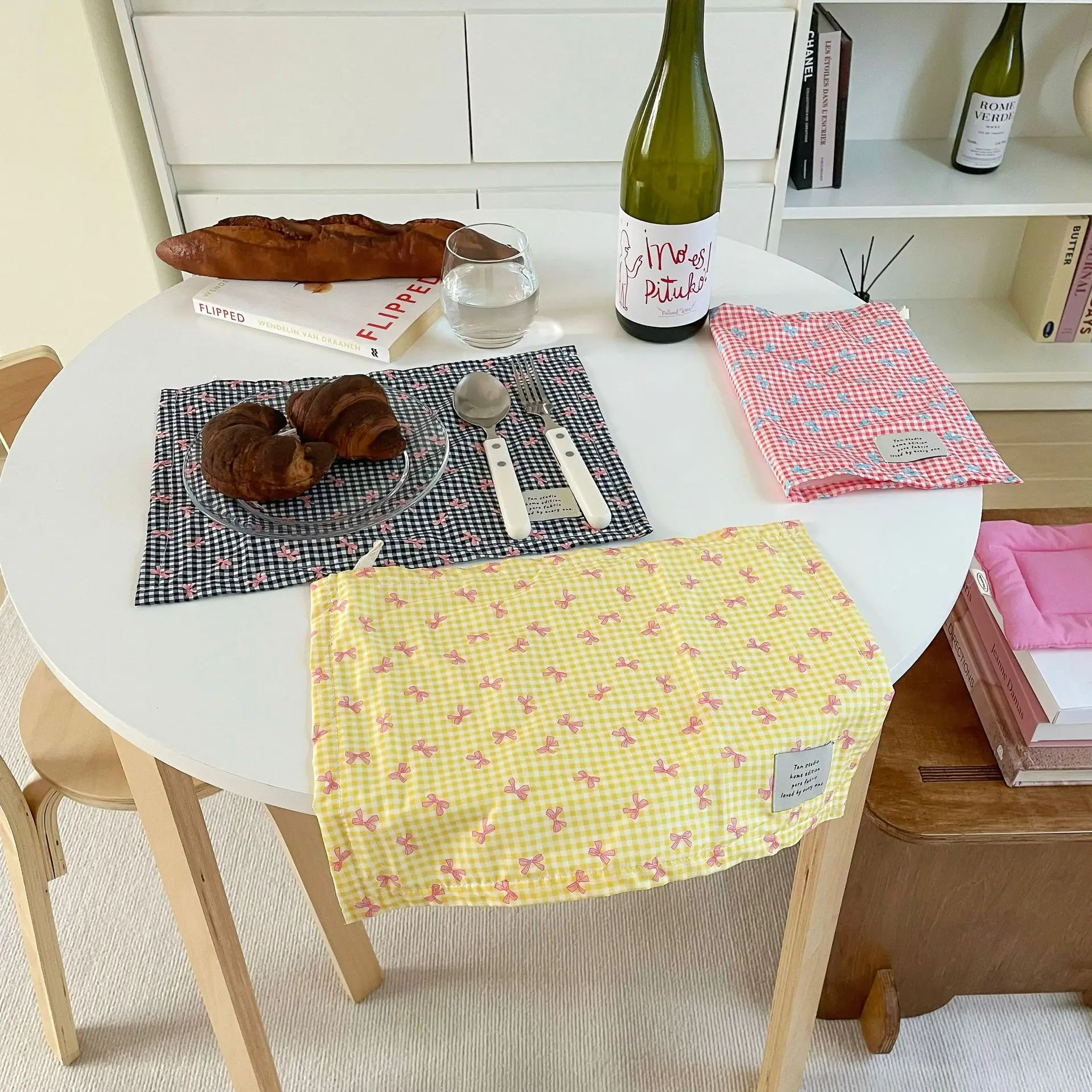 INS Plaid Bow Pet Meal Mat Double-sided Insulation Pad Napkins Cloth Desktop Accessories Shooting Background Cloth