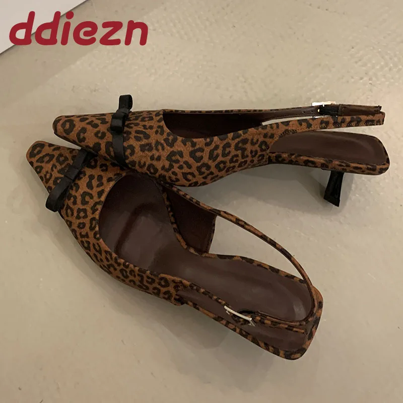 

Luxury Leopard Print Female Buckle Strap Ladies Heels Pumps Shoes Pointed Toe Footwear Medium Heels Shoes For Women 2025 New