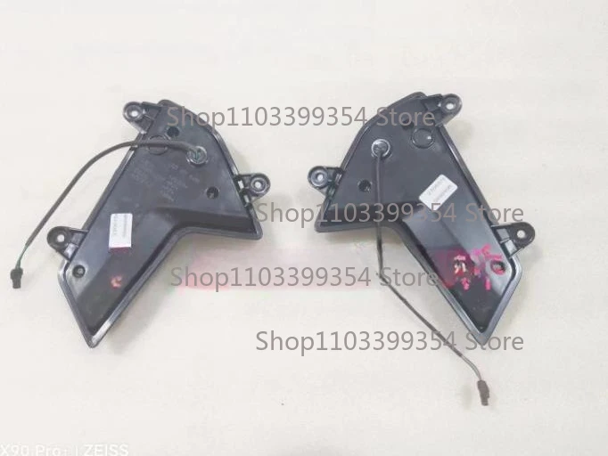 Indicatori di Direzione Anteriori Sinistro e Destro per Benelli TRK 702 702X BJ700-5F
