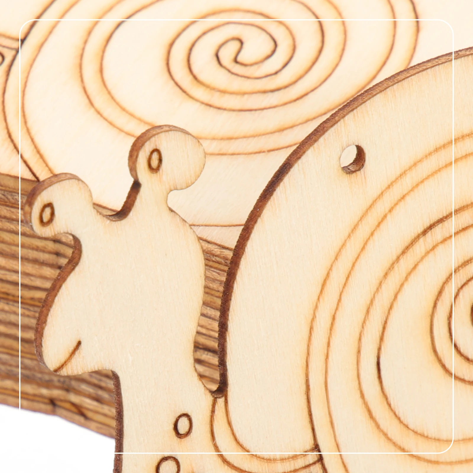 

50 Sets Snail Wood Chip Painting DIY Crafts Home Decor Blank Signs for Carving Unfinished Supplies Cutouts